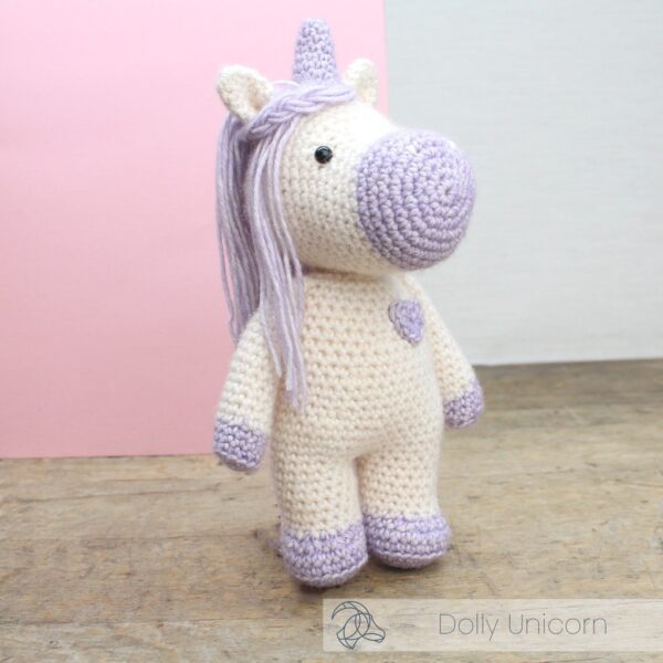 DIY Häkelset zum Selbermachen *Dolly Einhorn